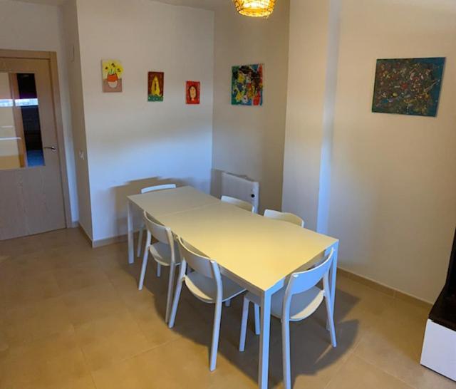 Vivienda Turistica Mi Terraza Leilighet El Casar de Escalona Eksteriør bilde